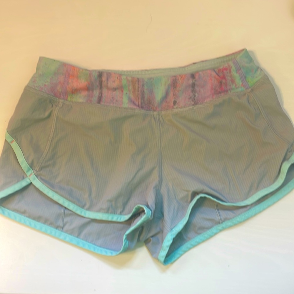 Ivivva girls shorts young girls sizing